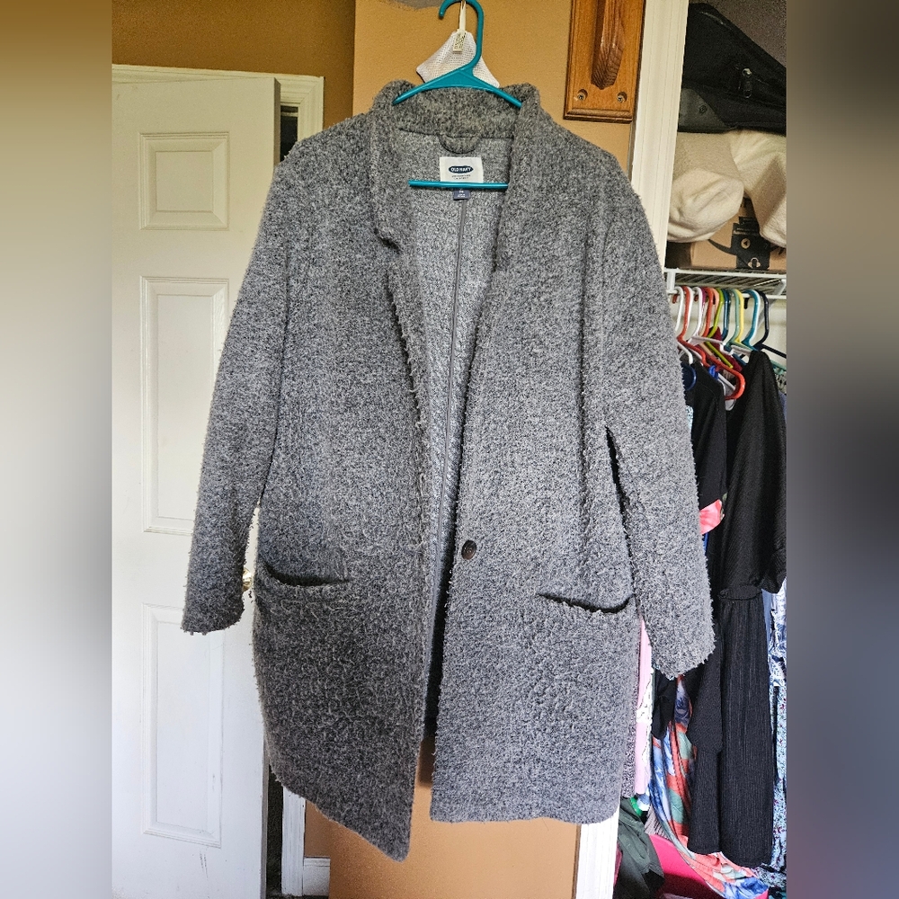Grey heavy sweater/jacket